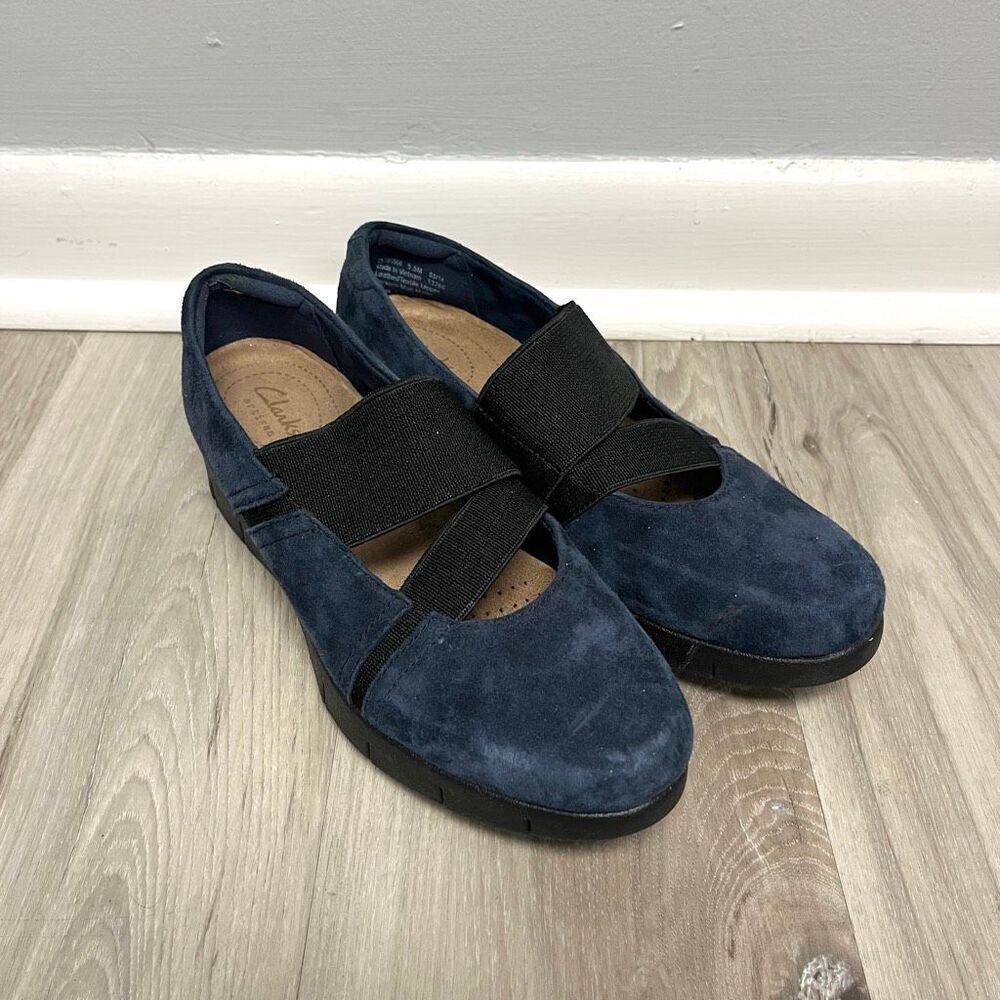 Clarks Carleigh Madi Mary Jane Blue Suede Platform‎ Shoes in Size 5.5